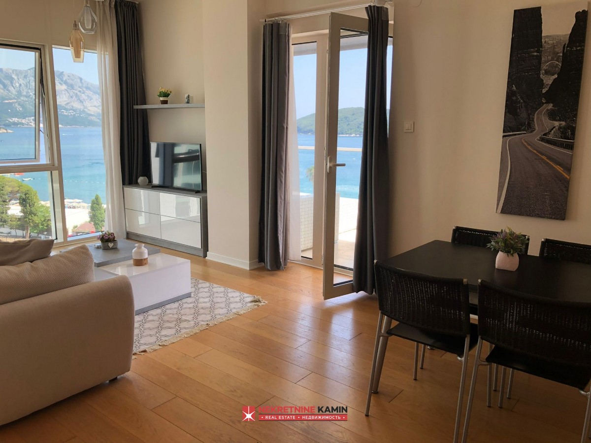 Beautiful one bedroom apartment in TreCanne, Budva